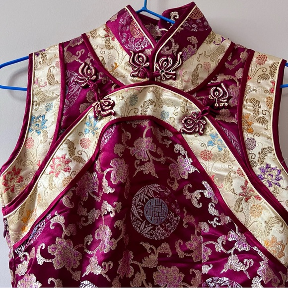 Vintage satin embroidered qipoa dress midi length - Picture 4 of 6